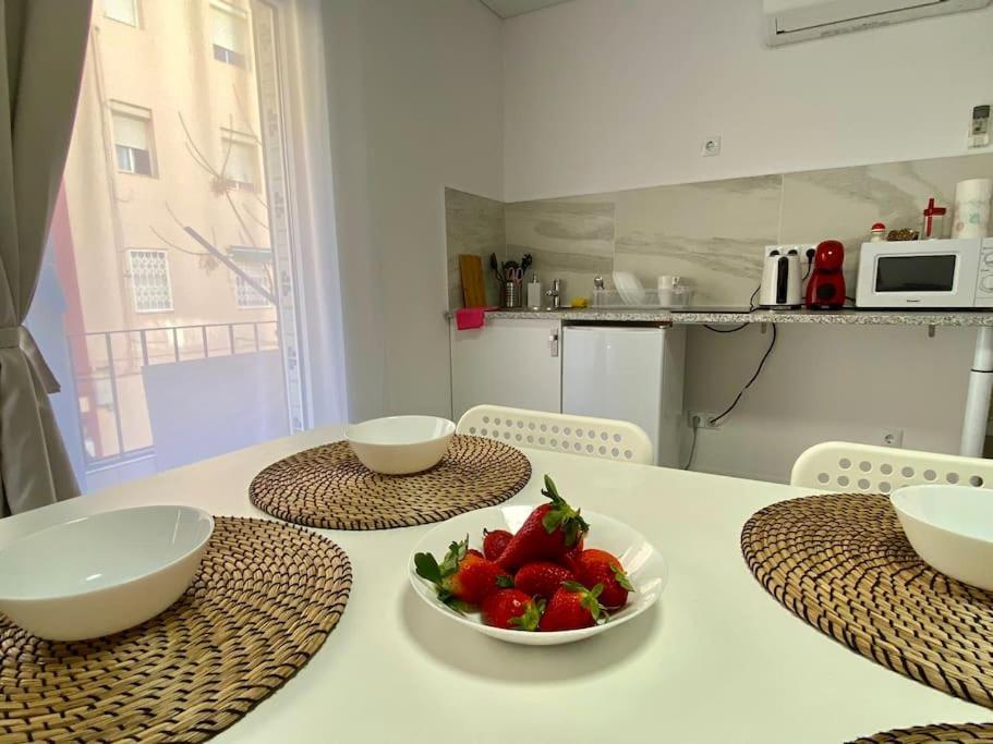 Apartment Cloud Is 28 Km From Valencia With Wi-Fi Puerto de Sagunto Luaran gambar