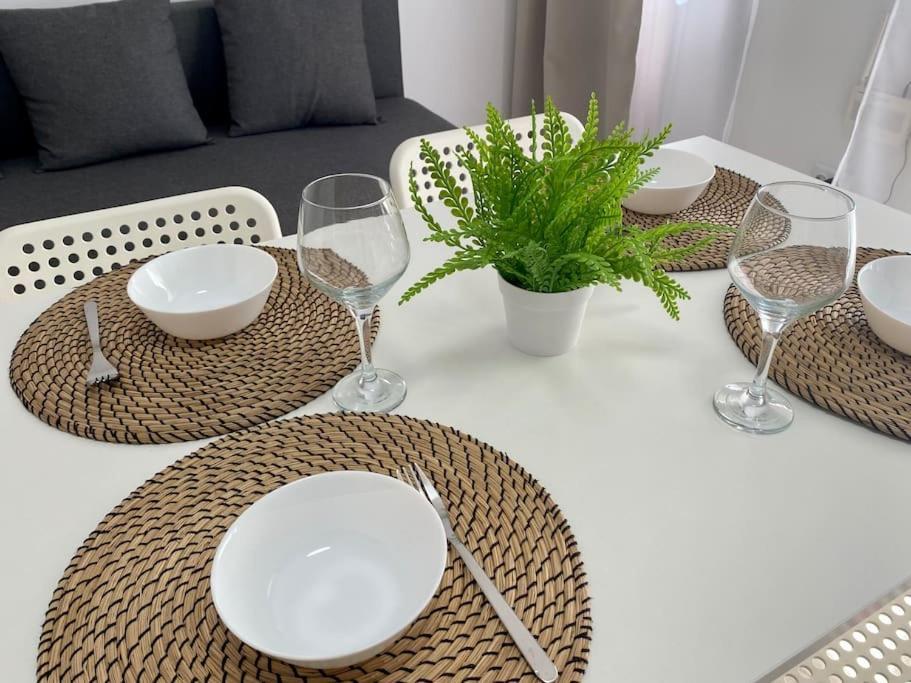 Apartment Cloud Is 28 Km From Valencia With Wi-Fi Puerto de Sagunto Luaran gambar